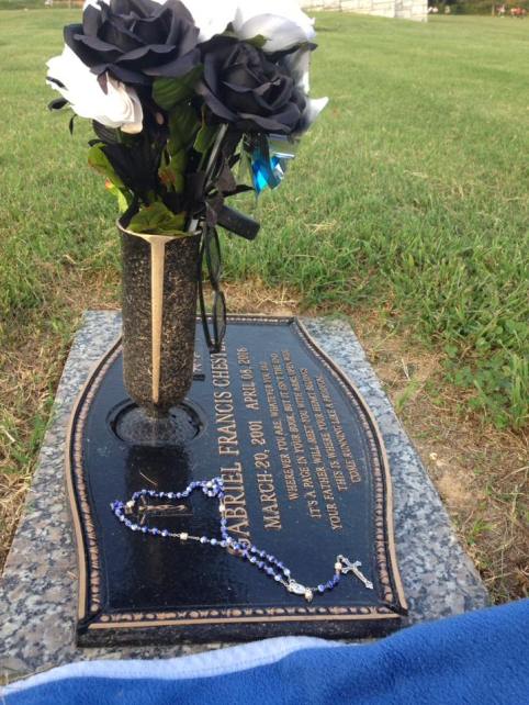 21192273_10214341841608084_2005664003613985787_n (1)